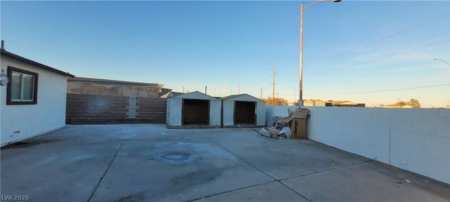 2740 Vita Drive, North Las Vegas, NV 89030