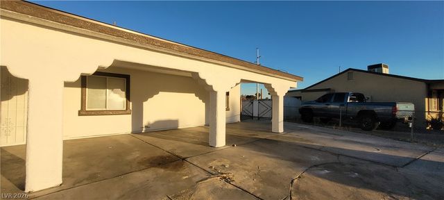 2740 Vita Drive, North Las Vegas, NV 89030