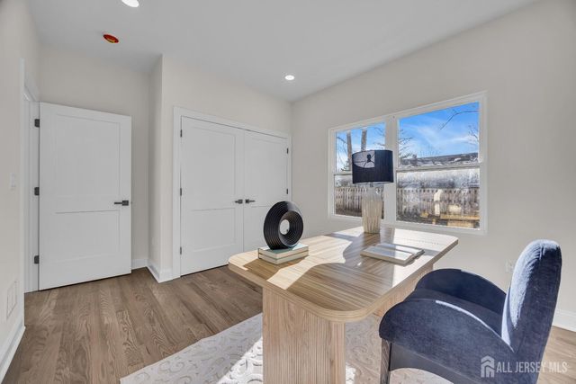 265 W Prescott N Avenue, Edison, NJ 08820