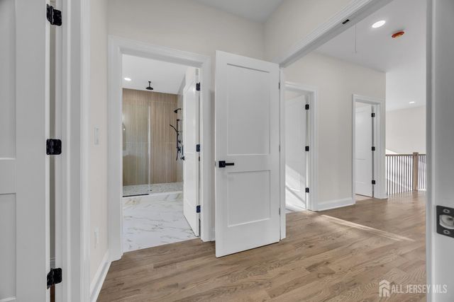 265 W Prescott N Avenue, Edison, NJ 08820