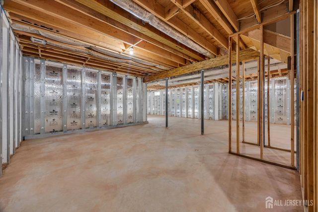 265 W Prescott N Avenue, Edison, NJ 08820