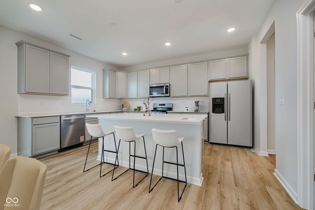 7865 Newbury Road, Avon, IN 46123