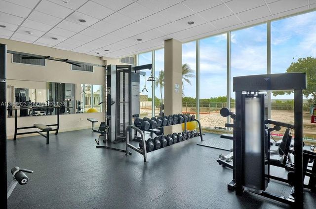 5555 Collins Avenue 10K, Miami Beach, FL 33140
