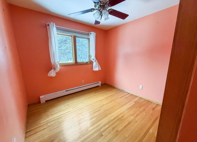 2012 Ida Mae Ct, Minot, ND 58703