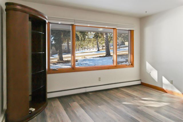 2012 Ida Mae Ct, Minot, ND 58703