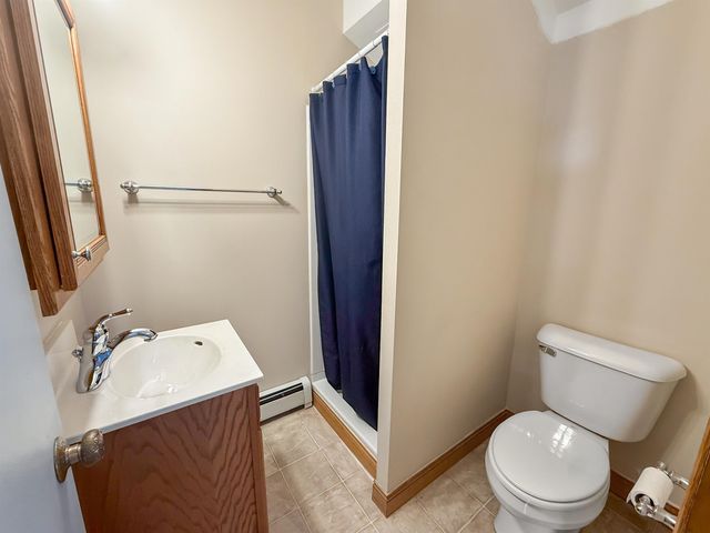 2012 Ida Mae Ct, Minot, ND 58703