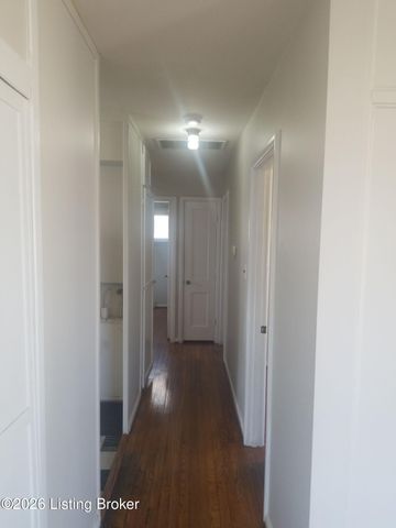 4828 Warbler Way, Lynnview, KY 40213