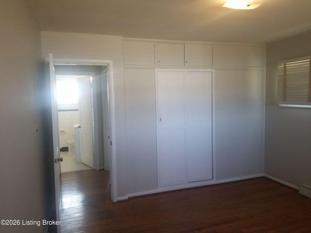 4828 Warbler Way, Lynnview, KY 40213