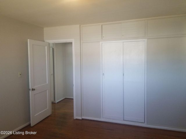 4828 Warbler Way, Lynnview, KY 40213