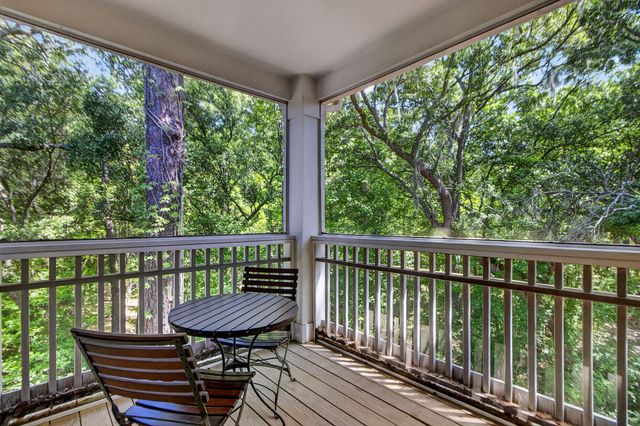 300 Bucksley Lane Unit 302, Charleston, SC 29492