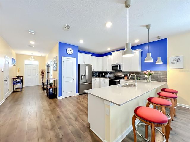 1556 MAIDSTONE COURT, Davenport, FL 33896