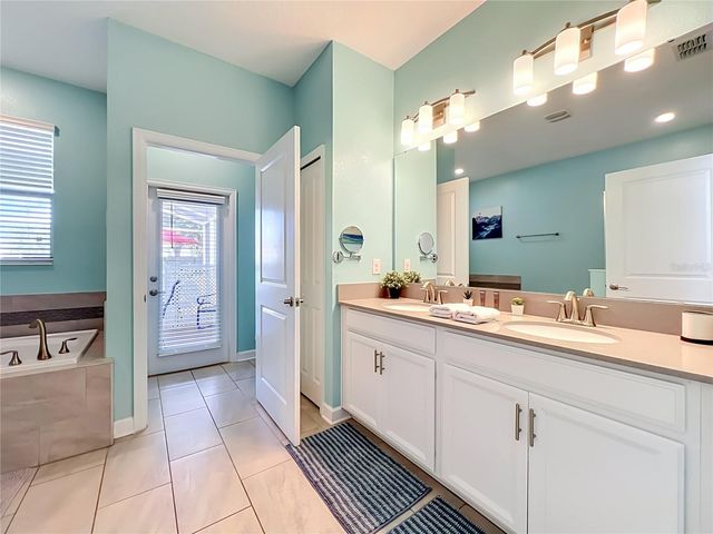 1556 MAIDSTONE COURT, Davenport, FL 33896