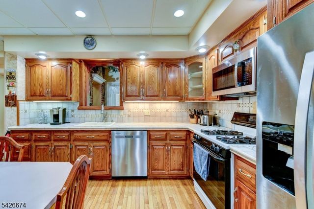 273 French Hill Rd, Wayne Twp., NJ 07470