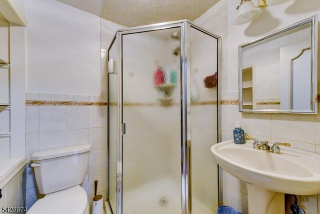 273 French Hill Rd, Wayne Twp., NJ 07470