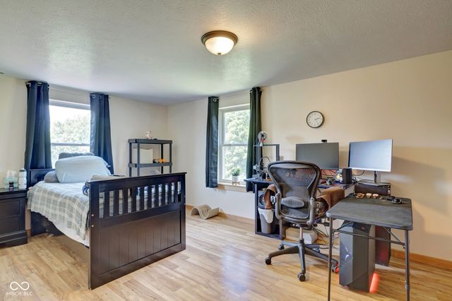 7863 Moore Road, Gosport, IN 47433