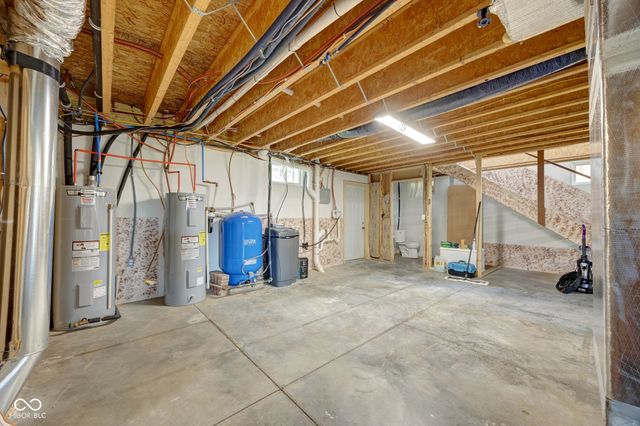 7863 Moore Road, Gosport, IN 47433