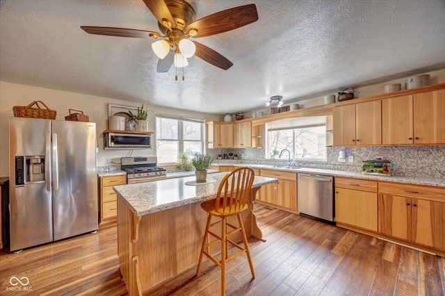 7863 Moore Road, Gosport, IN 47433