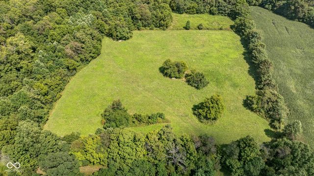 7863 Moore Road, Gosport, IN 47433