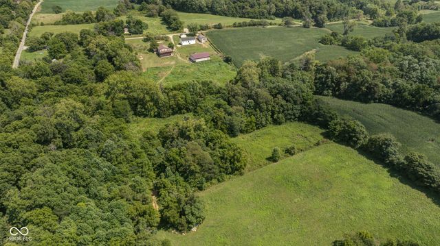 7863 Moore Road, Gosport, IN 47433