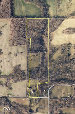 7863 Moore Road, Gosport, IN 47433