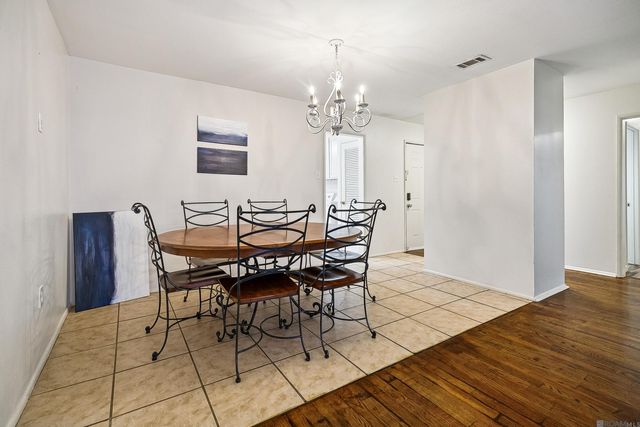 9385 Kingcrest Pkwy, Baton Rouge, LA 70810