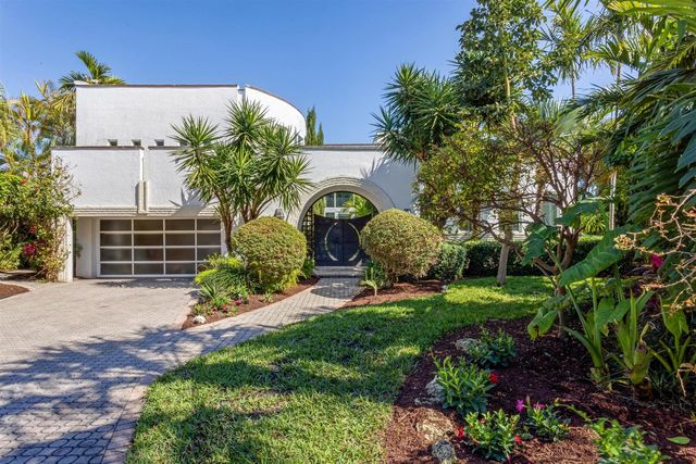 794 Staghorn Court, Boca Raton, FL 33432