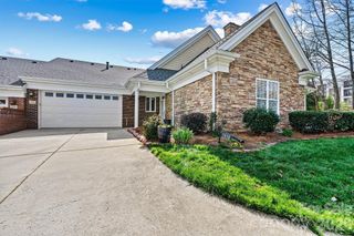 2830 Bellasera Way, Matthews, NC 28105