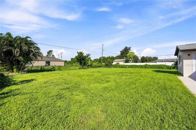 7321 BOLTEN LANE, Port Charlotte, FL 33981