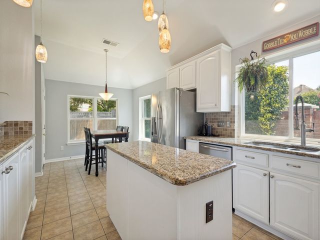 2600 Stanford Drive, Flower Mound, TX 75022