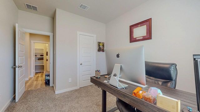 6690 Highpoint Avenue, Beaumont, TX 77708