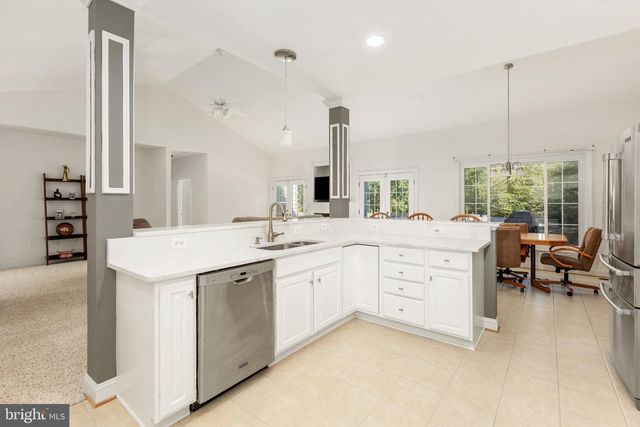 444 GENTLE BREEZE CIR, Fredericksburg, VA 22406