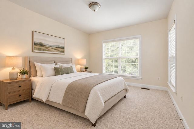 444 GENTLE BREEZE CIR, Fredericksburg, VA 22406