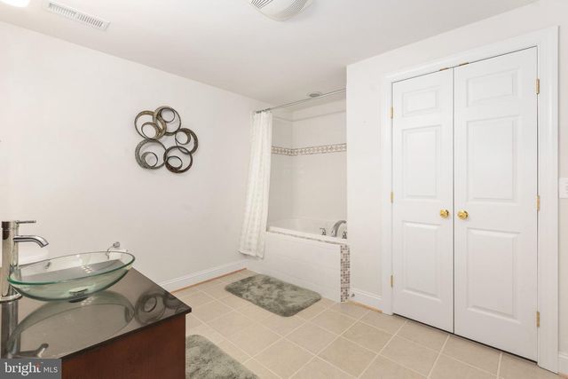 444 GENTLE BREEZE CIR, Fredericksburg, VA 22406