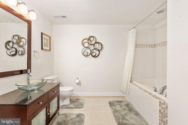 444 GENTLE BREEZE CIR, Fredericksburg, VA 22406