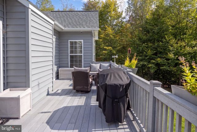 444 GENTLE BREEZE CIR, Fredericksburg, VA 22406