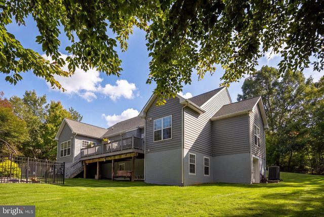 444 GENTLE BREEZE CIR, Fredericksburg, VA 22406