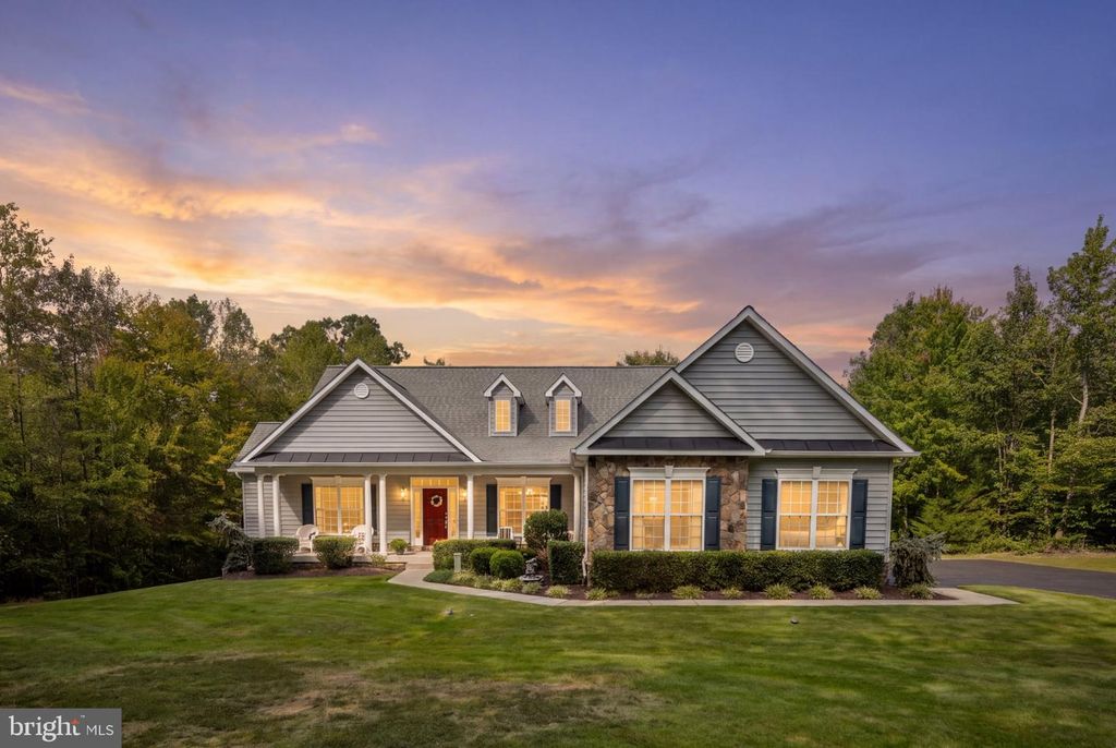 444 GENTLE BREEZE CIR, Fredericksburg, VA 22406