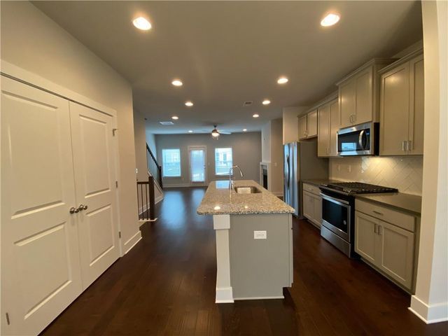 3779 Oxford Circle, Atlanta, GA 30340