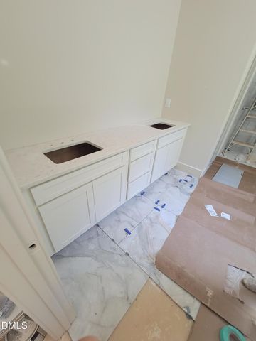 8721 Little Deer Lane, Raleigh, NC 27613