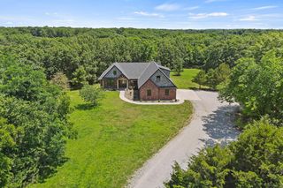 4520 COUNTY ROAD 1245, Moberly, MO 65270