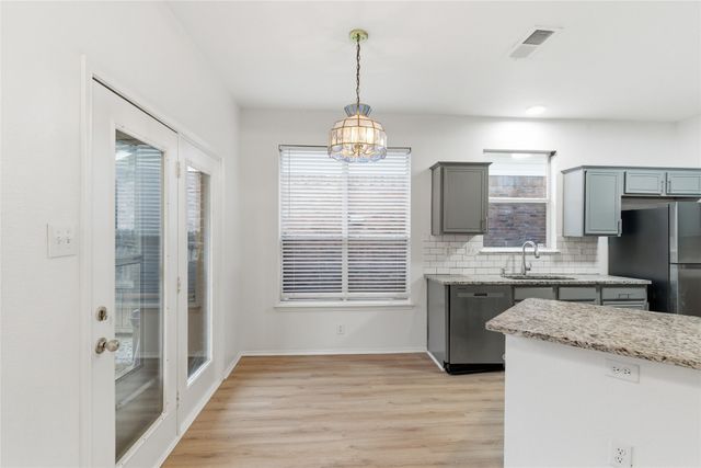 12917 Honey Locust Circle, Fort Worth, TX 76040