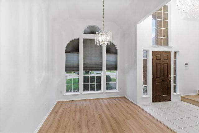 12917 Honey Locust Circle, Fort Worth, TX 76040