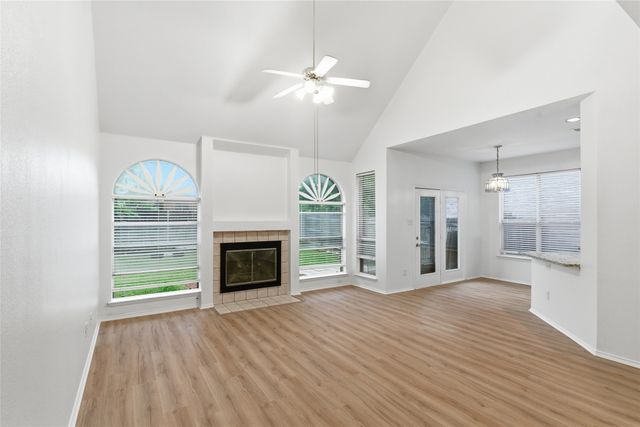 12917 Honey Locust Circle, Fort Worth, TX 76040