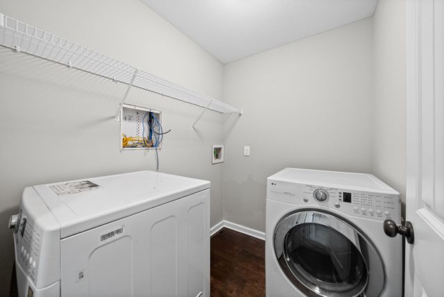 1217 Gentry Dr, Clarksville, TN 37043