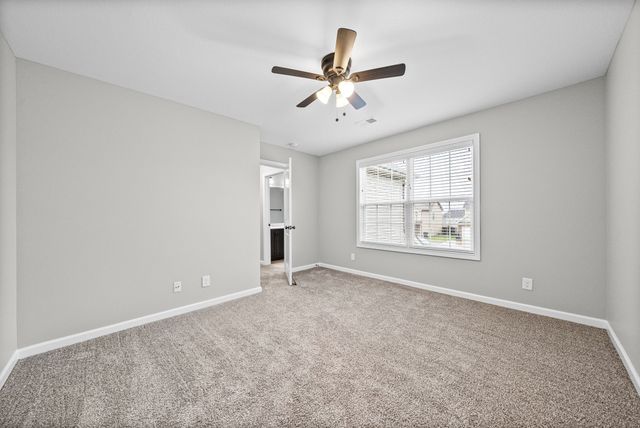 1217 Gentry Dr, Clarksville, TN 37043