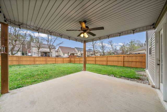 1217 Gentry Dr, Clarksville, TN 37043