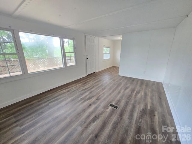63 Sunnybrook Lane, Fletcher, NC 28732