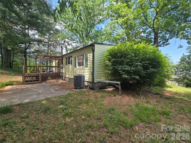 63 Sunnybrook Lane, Fletcher, NC 28732