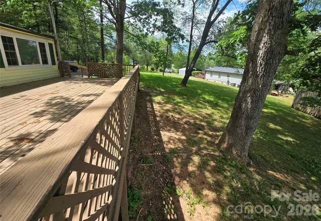 63 Sunnybrook Lane, Fletcher, NC 28732