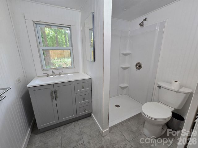 63 Sunnybrook Lane, Fletcher, NC 28732